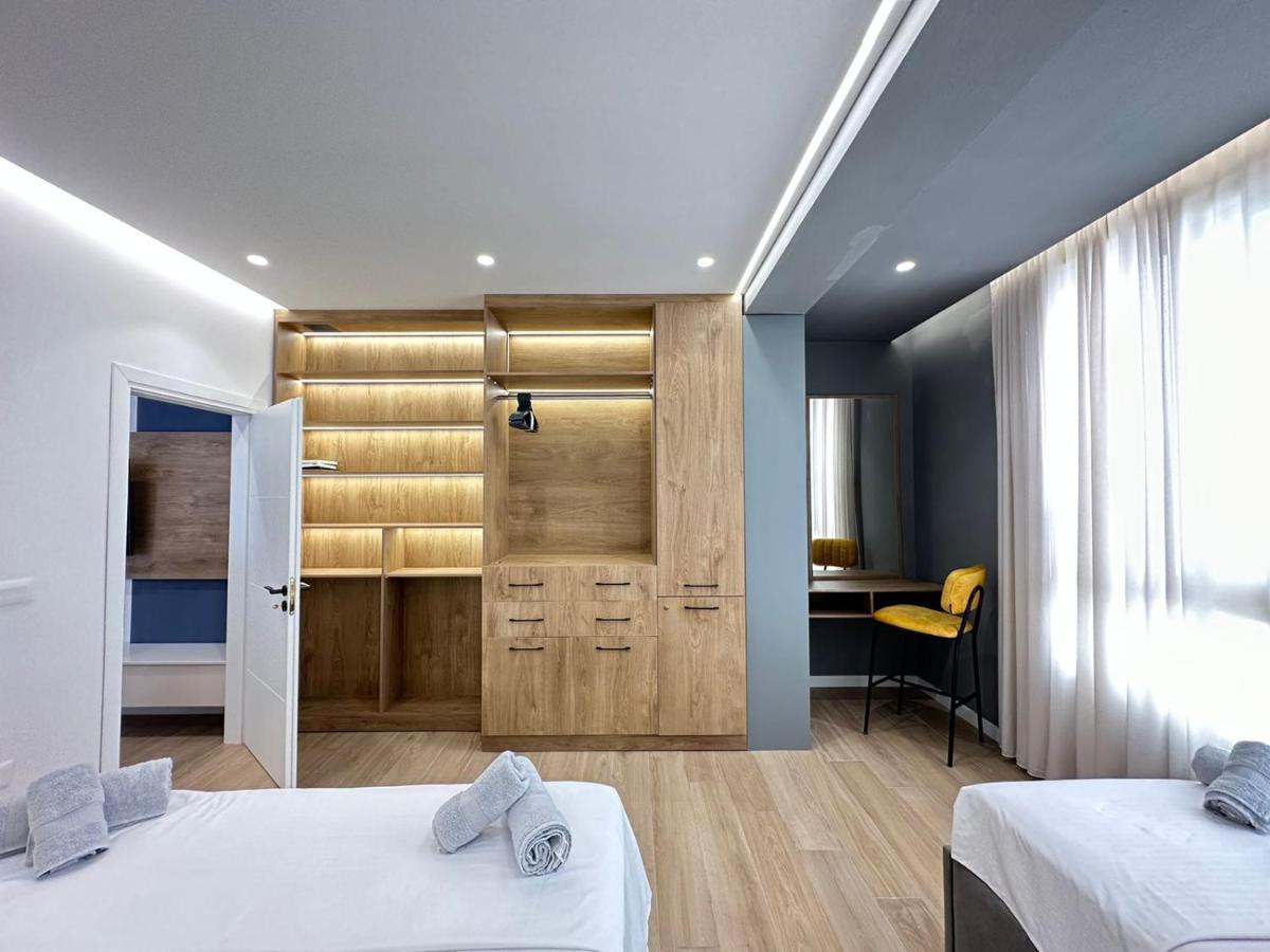 Luxurious Seaside Apartment Durres Exterior photo
