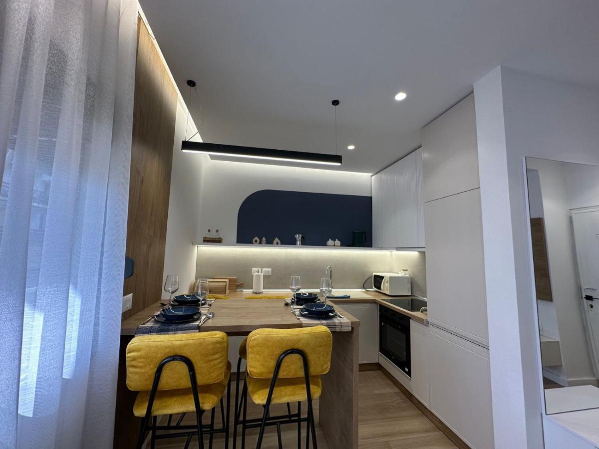 Luxurious Seaside Apartment Durres Exterior photo