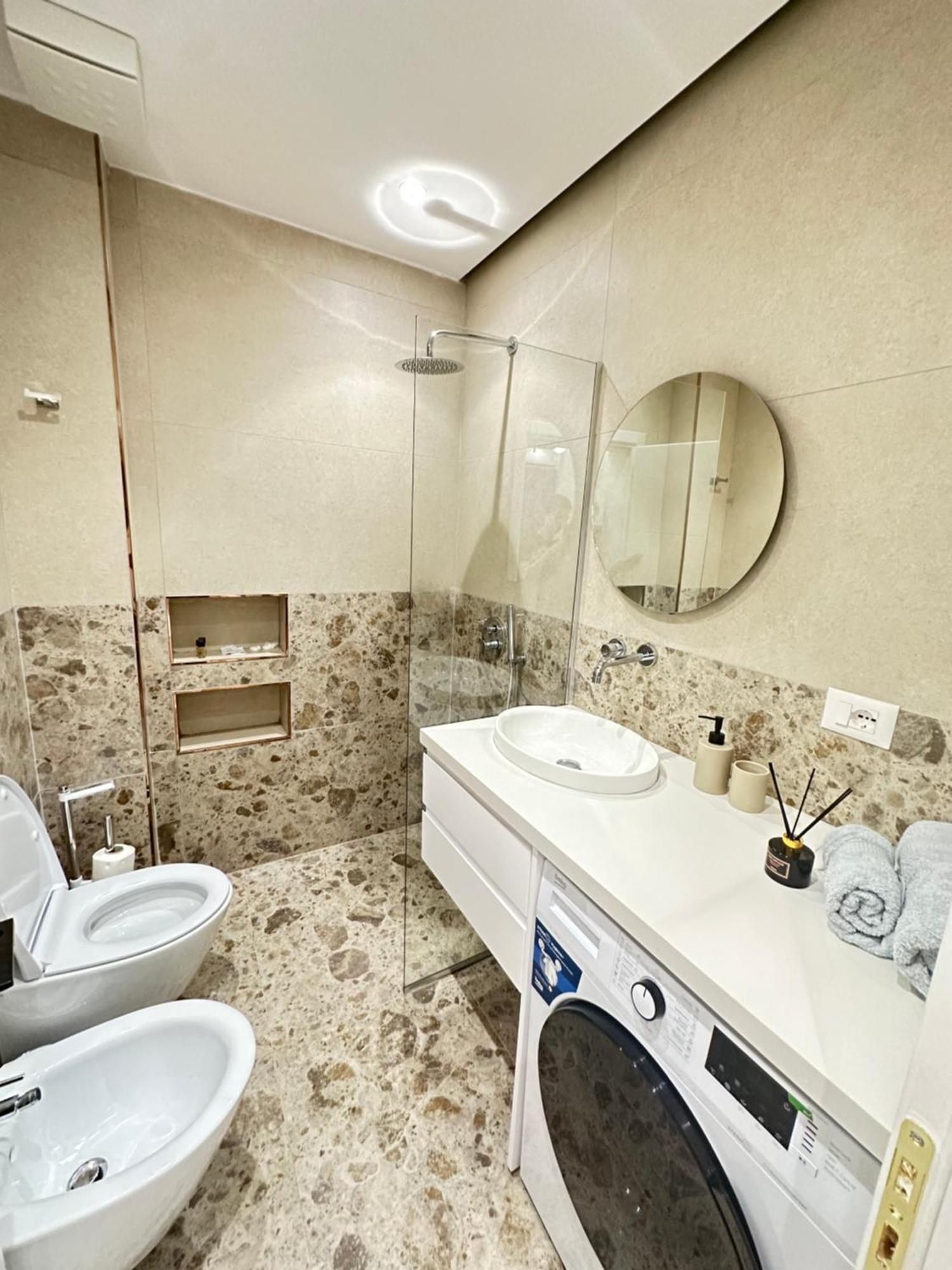 Luxurious Seaside Apartment Durres Exterior photo
